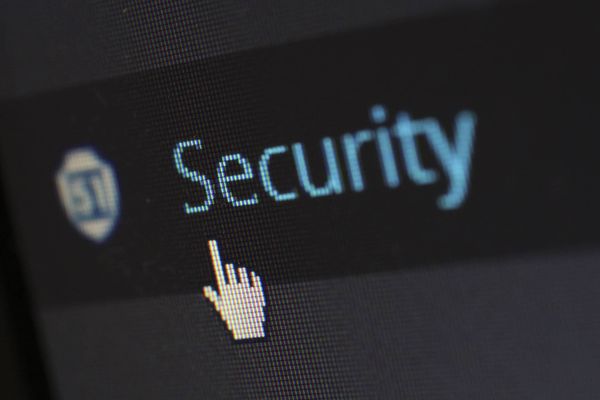 La cybersécurité et quelques principes de précaution